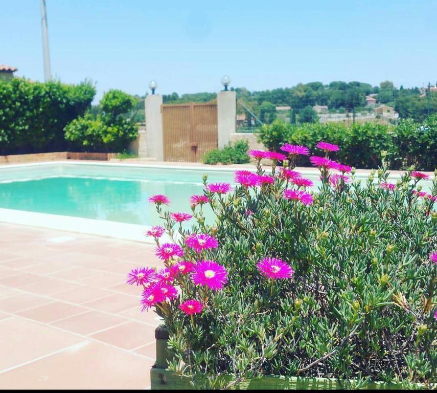 Locanda Rurale Santa Marta Avola Buitenkant foto