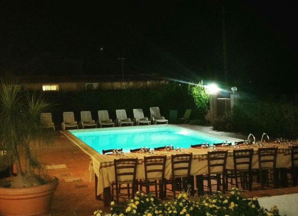 Locanda Rurale Santa Marta Avola Buitenkant foto
